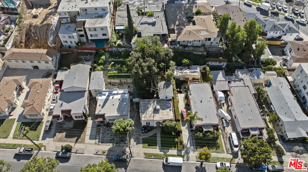 1720 Orchard Avenue Glendale, CA 91206
