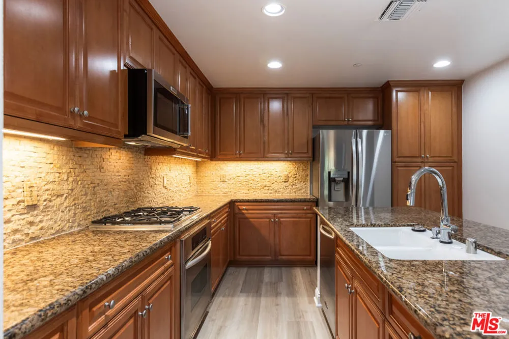 12975 Agustin Place #113 Playa Vista, CA 90094