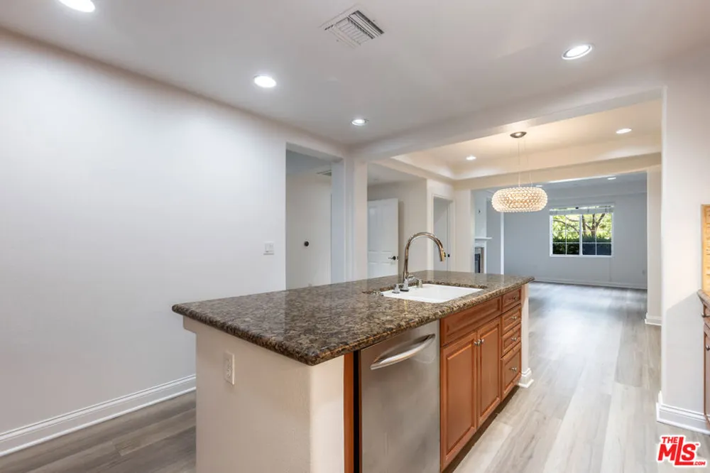 12975 Agustin Place #113 Playa Vista, CA 90094