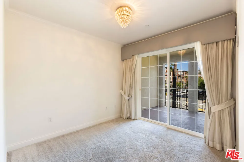 12975 Agustin Place #113 Playa Vista, CA 90094