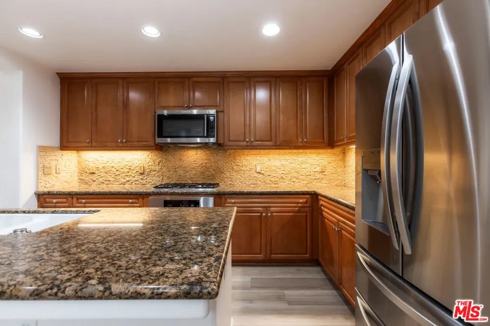 12975 Agustin Place #113 Playa Vista, CA 90094