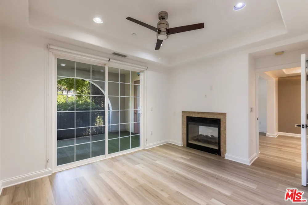 12975 Agustin Place #113 Playa Vista, CA 90094