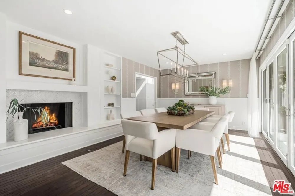 1037 Maroney Lane Pacific Palisades, CA 90272
