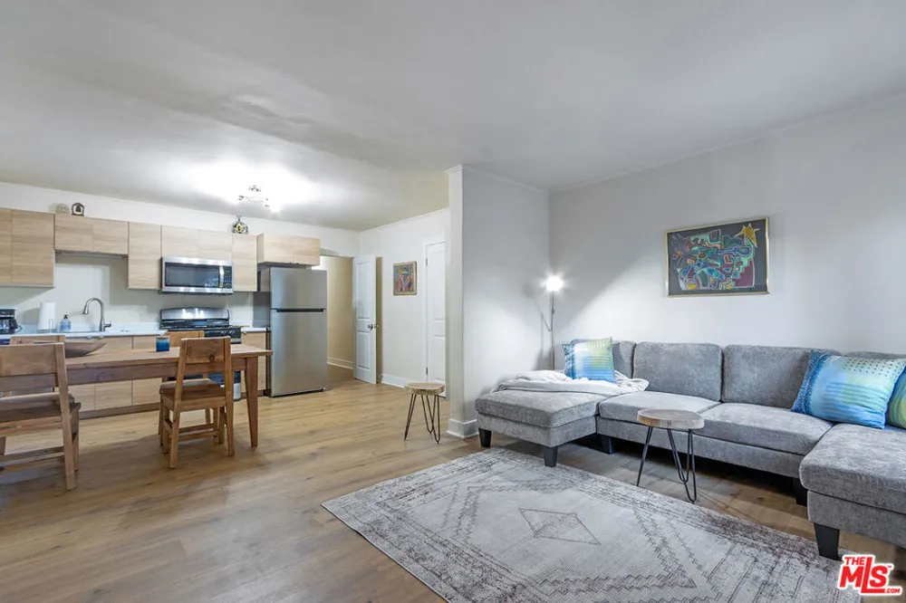 843 Ogden Drive Los Angeles, CA 90046