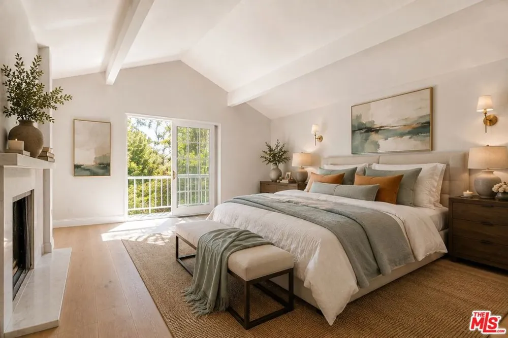 713 Walden Drive Beverly Hills, CA 90210