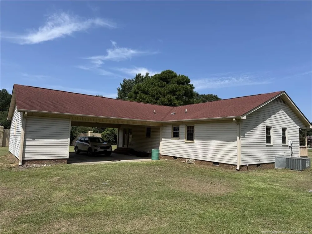 1952 Bee Gee Road Lumberton, NC 28358