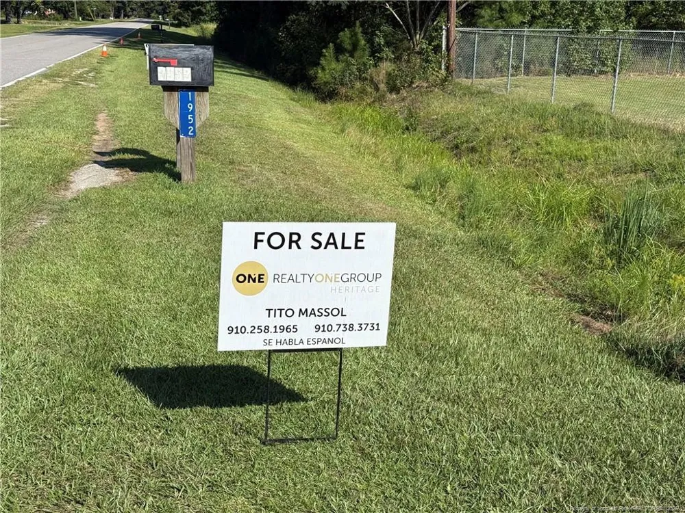 1952 Bee Gee Road Lumberton, NC 28358