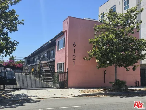 6121 Crenshaw Boulevard