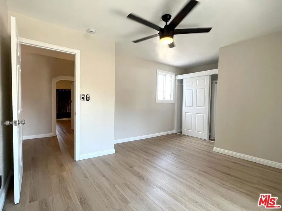 5325 2nd Avenue Los Angeles, CA 90043