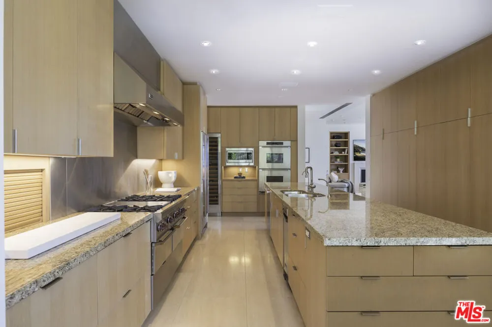 1130 E Mountain Drive Montecito, CA 93108
