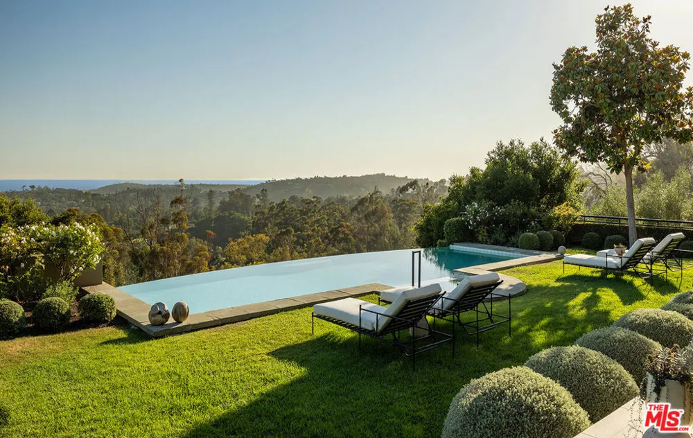 1130 E Mountain Drive Montecito, CA 93108