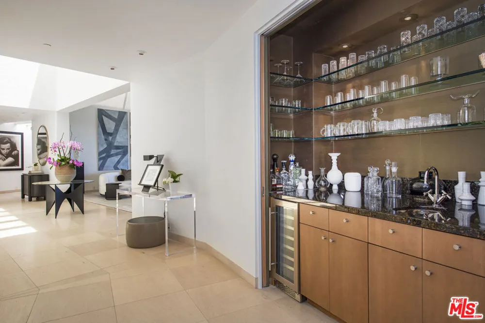 1130 E Mountain Drive Montecito, CA 93108