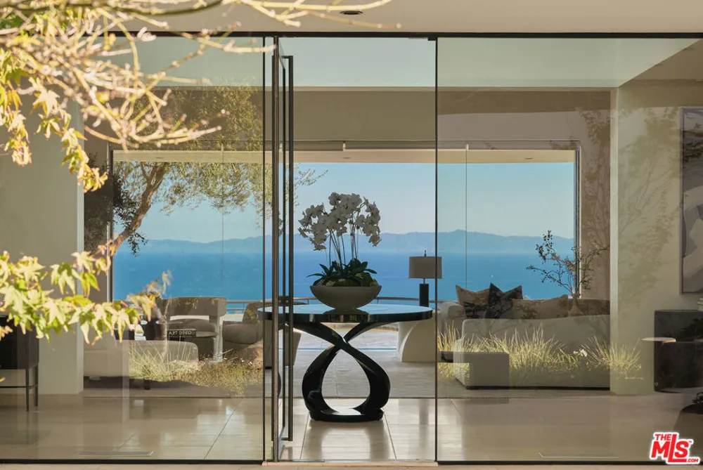 1130 E Mountain Drive Montecito, CA 93108