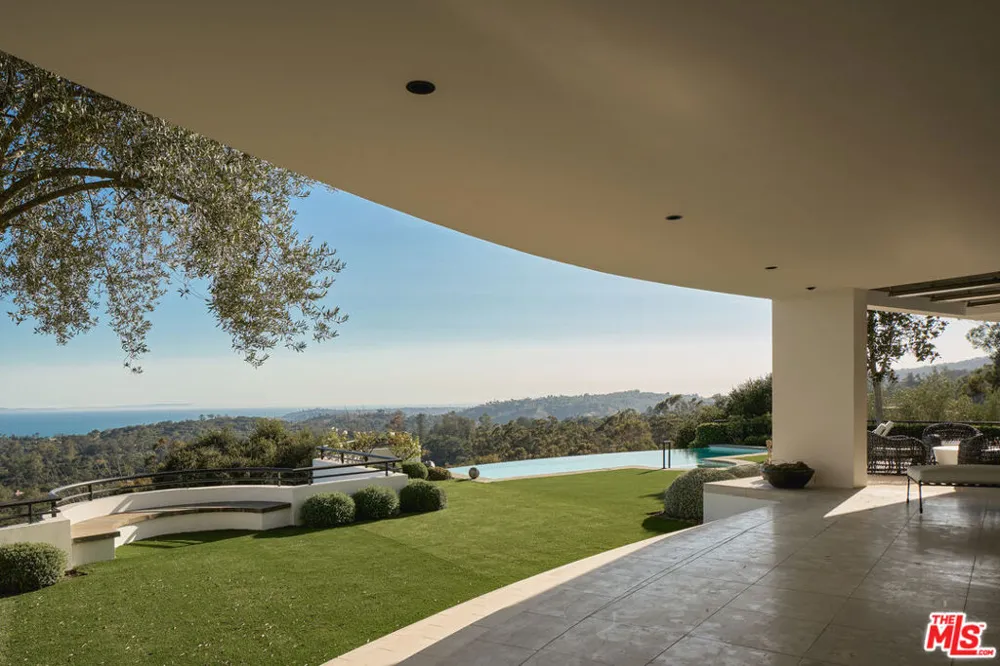 1130 E Mountain Drive Montecito, CA 93108