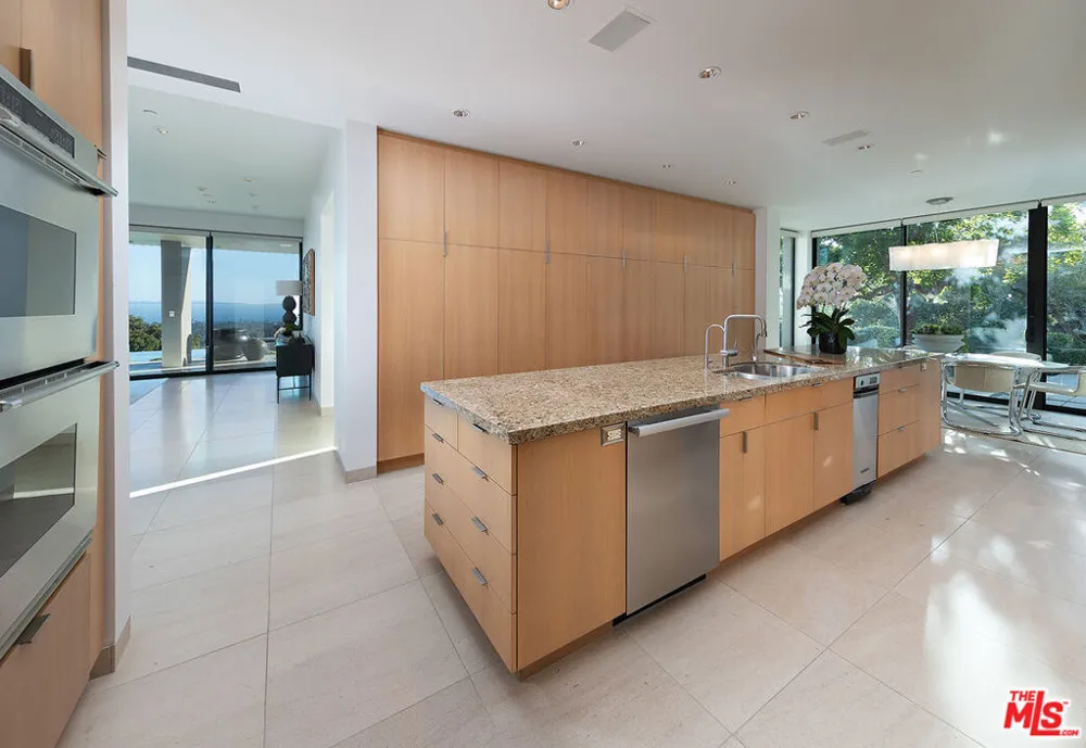 1130 E Mountain Drive Montecito, CA 93108