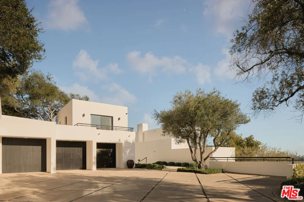 1130 E Mountain Drive Montecito, CA 93108