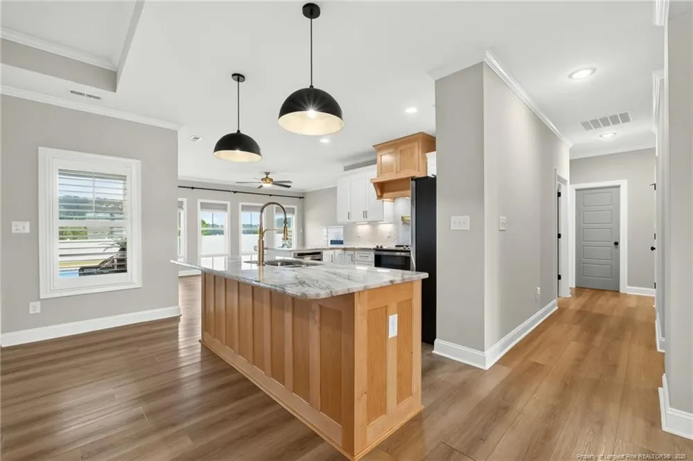 5832 Dottie Circle Hope Mills, NC 28348