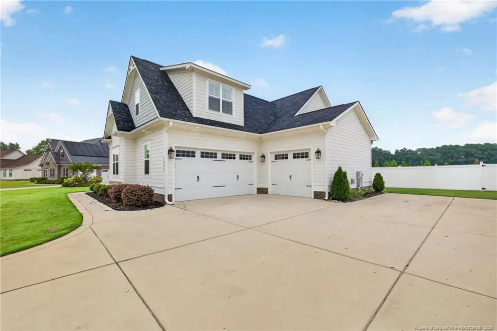 5832 Dottie Circle Hope Mills, NC 28348