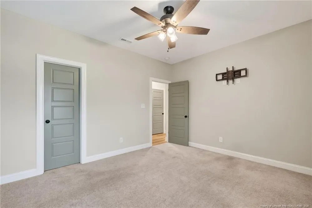 5832 Dottie Circle Hope Mills, NC 28348