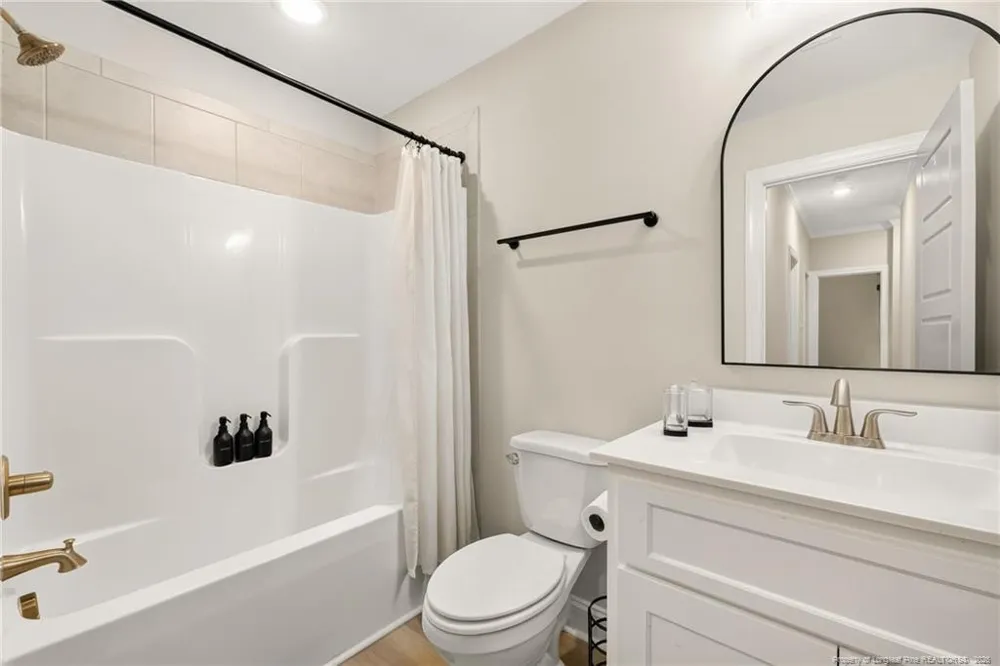 5832 Dottie Circle Hope Mills, NC 28348