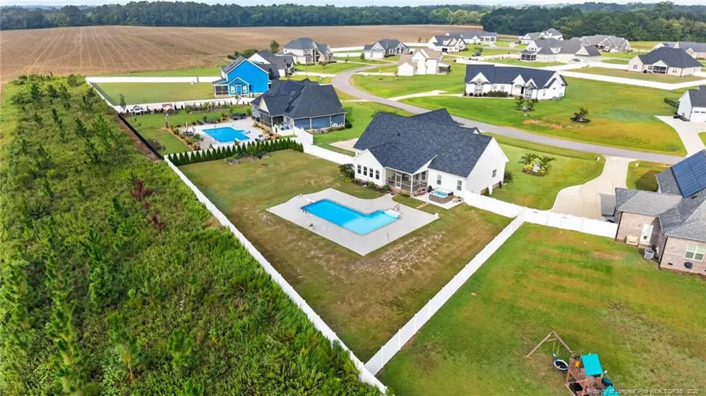 5832 Dottie Circle Hope Mills, NC 28348