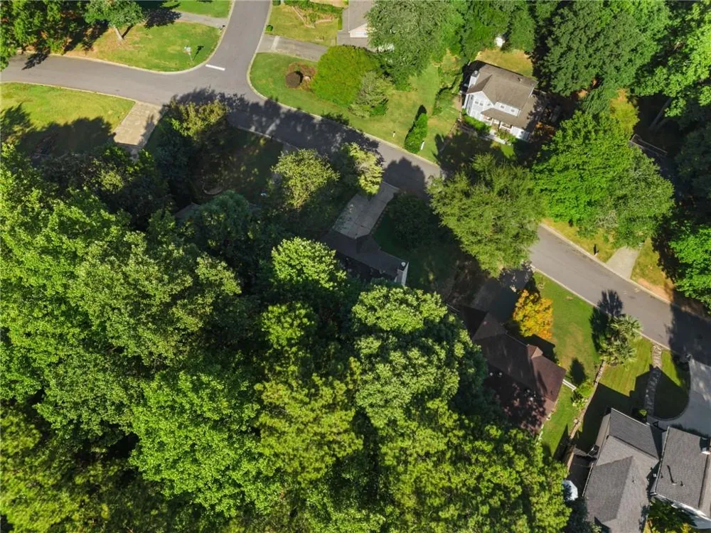 661 Sunfield Drive NW Lilburn, GA 30047