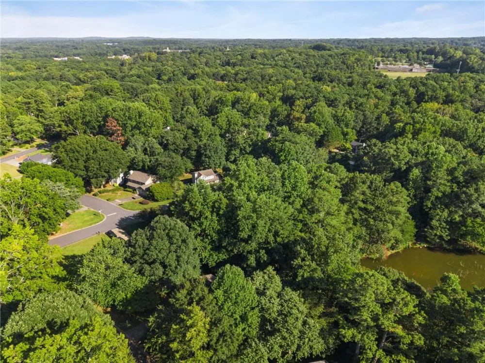 661 Sunfield Drive NW Lilburn, GA 30047