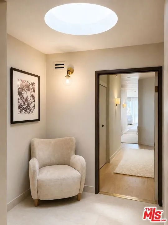 126 Croft Avenue #302 Los Angeles, CA 90048