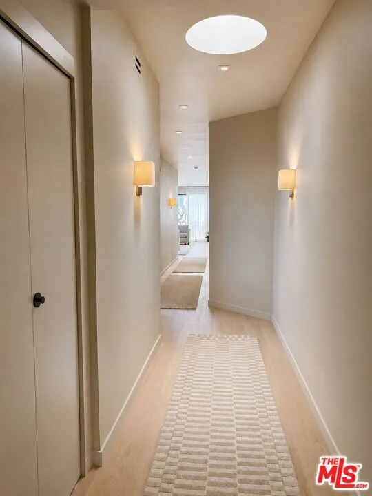 126 Croft Avenue #302 Los Angeles, CA 90048