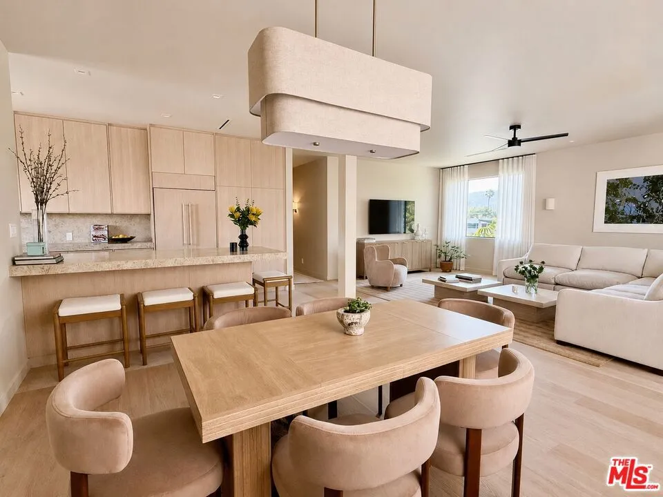 126 Croft Avenue #302 Los Angeles, CA 90048