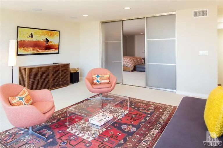 3302 Ocean Drive Drive Oxnard, CA 93035