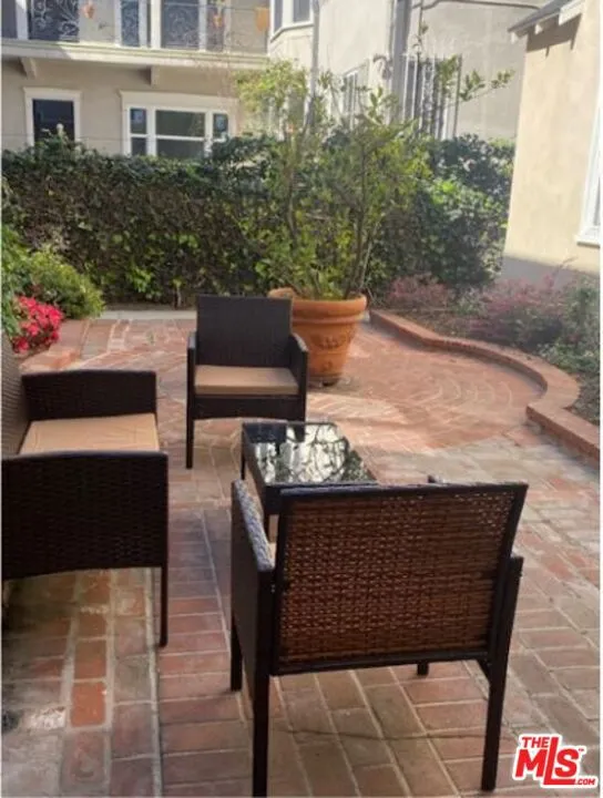 9609 W Olympic Boulevard #A Beverly Hills, CA 90212