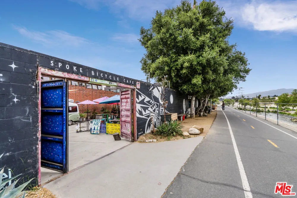 2581 Arvia Street #21 Los Angeles, CA 90065