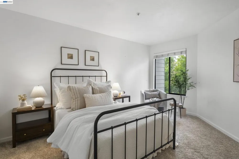 3318 Smoketree Commons Dr Pleasanton, CA 94566