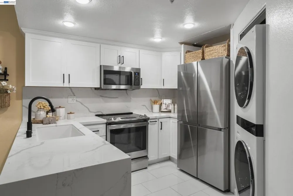 3318 Smoketree Commons Dr Pleasanton, CA 94566