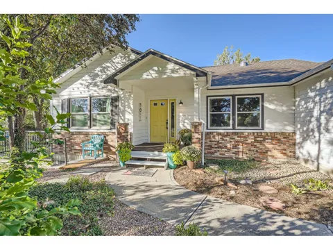 6957 Peppertree Drive
