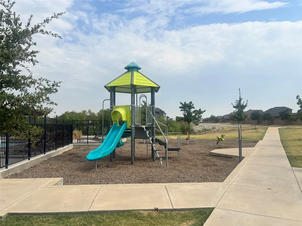 395 Teton Street Waxahachie, TX 75165