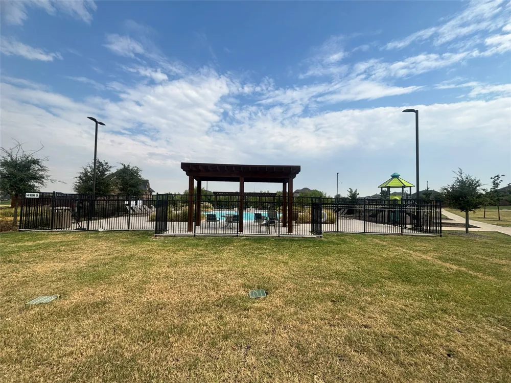 395 Teton Street Waxahachie, TX 75165
