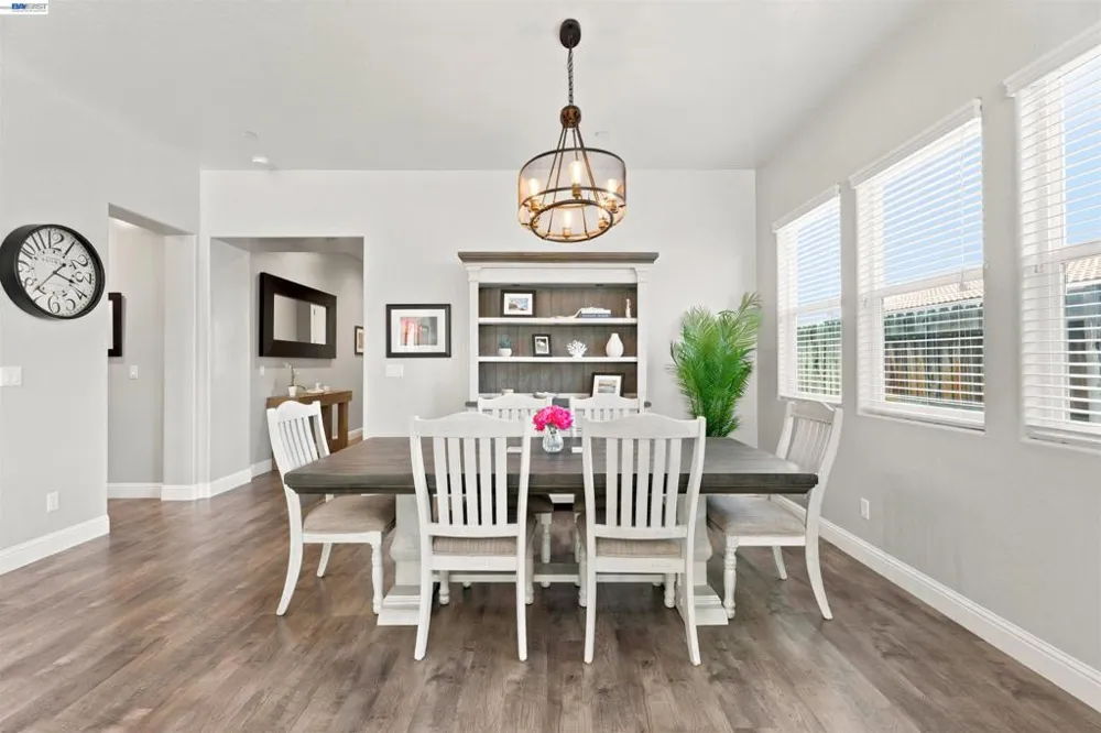20031 Genteel Dr Friant, CA 93626