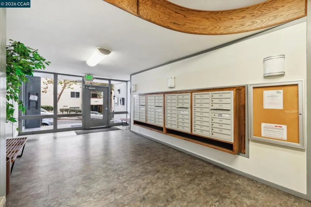 150 Pearl St #122 Oakland, CA 94611