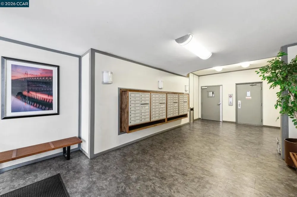 150 Pearl St #122 Oakland, CA 94611