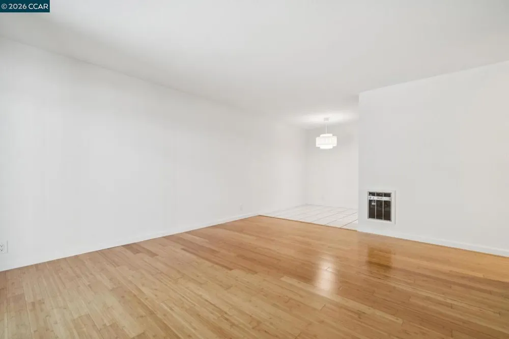 150 Pearl St #122 Oakland, CA 94611