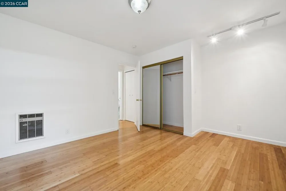 150 Pearl St #122 Oakland, CA 94611