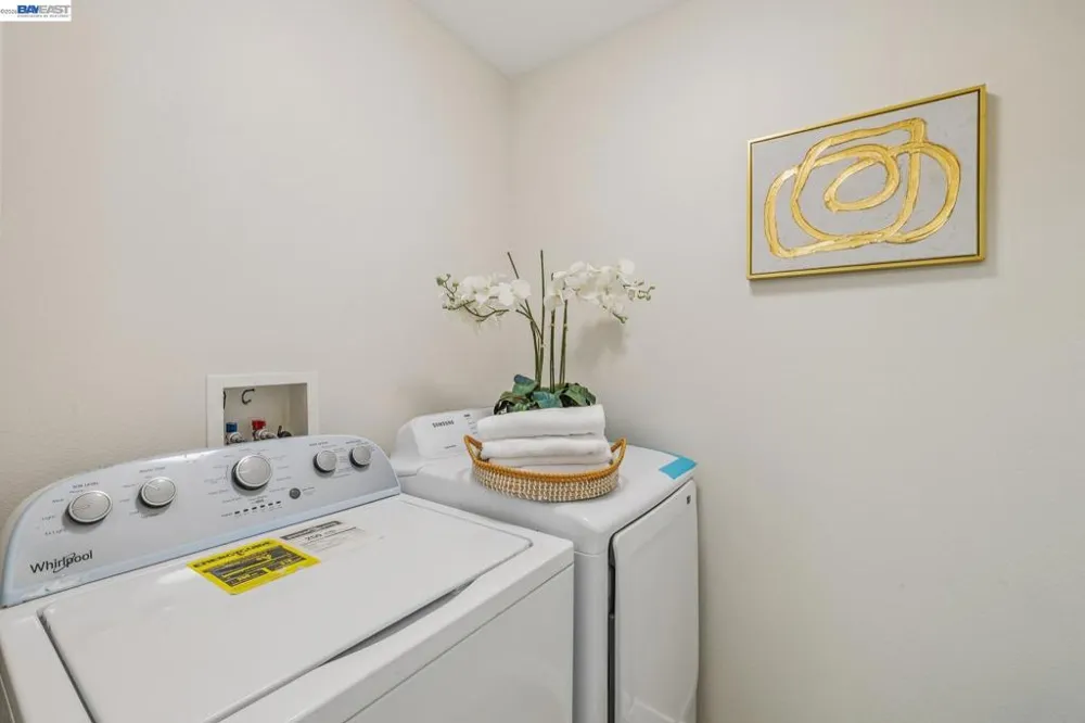 24818 Saint Luke Ct Hayward, CA 94541