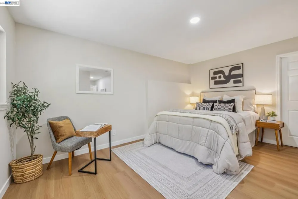 24818 Saint Luke Ct Hayward, CA 94541