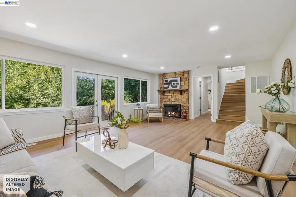 24818 Saint Luke Ct Hayward, CA 94541