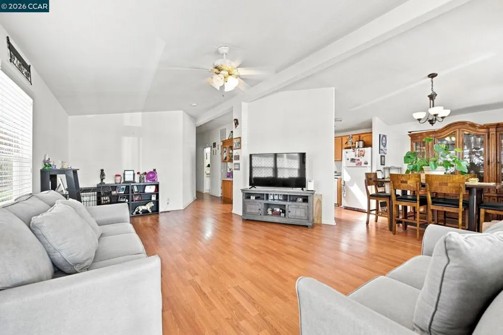 16711 Marsh Creek Road Clayton, CA 94517