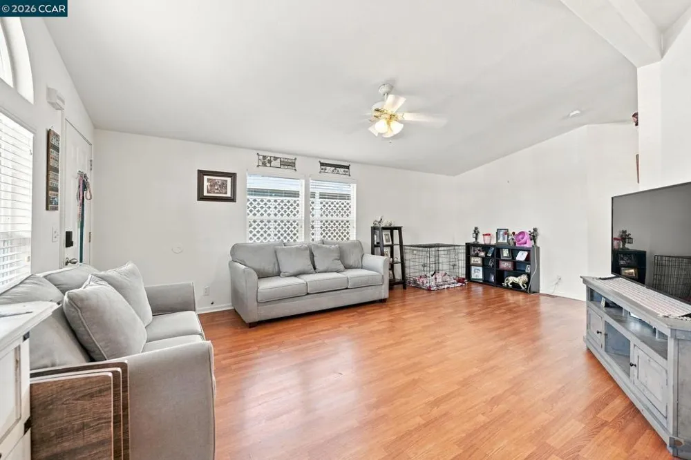 16711 Marsh Creek Road Clayton, CA 94517
