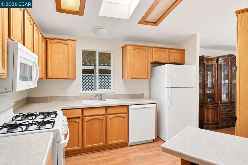 16711 Marsh Creek Road Clayton, CA 94517