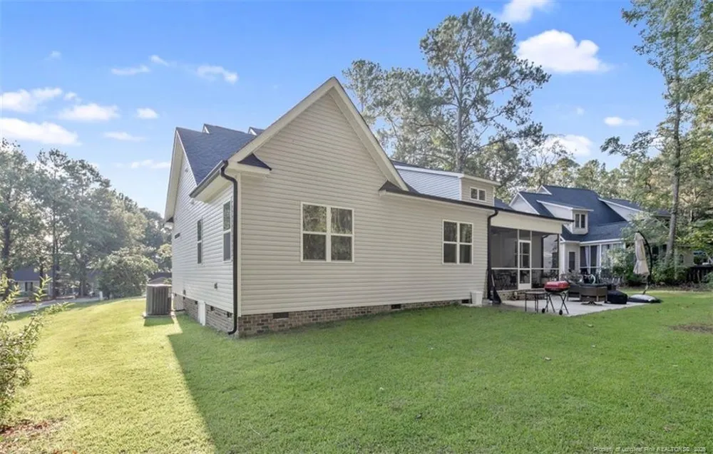 27 Lookout Point Sanford, NC 27332